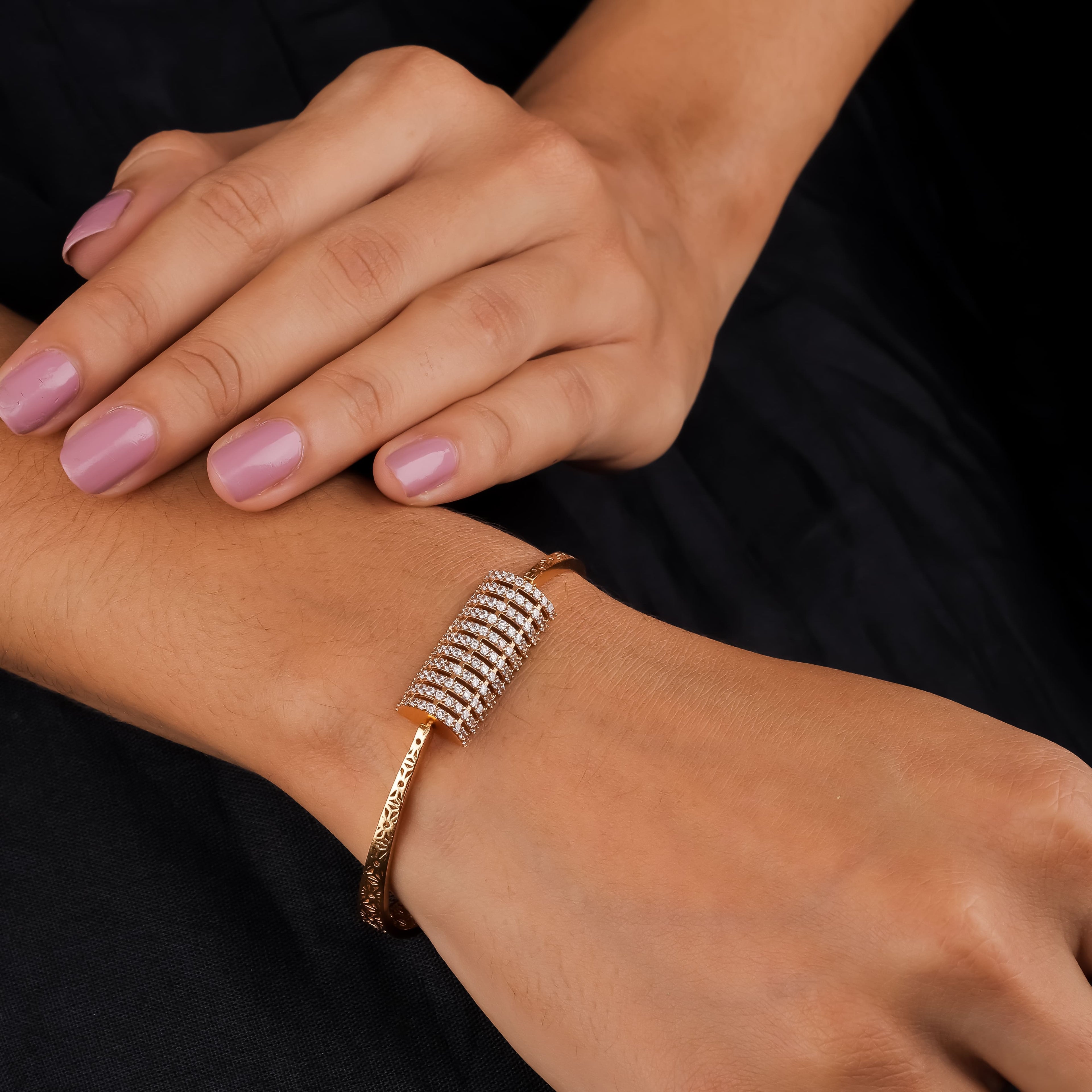 Modira Flow Bracelet