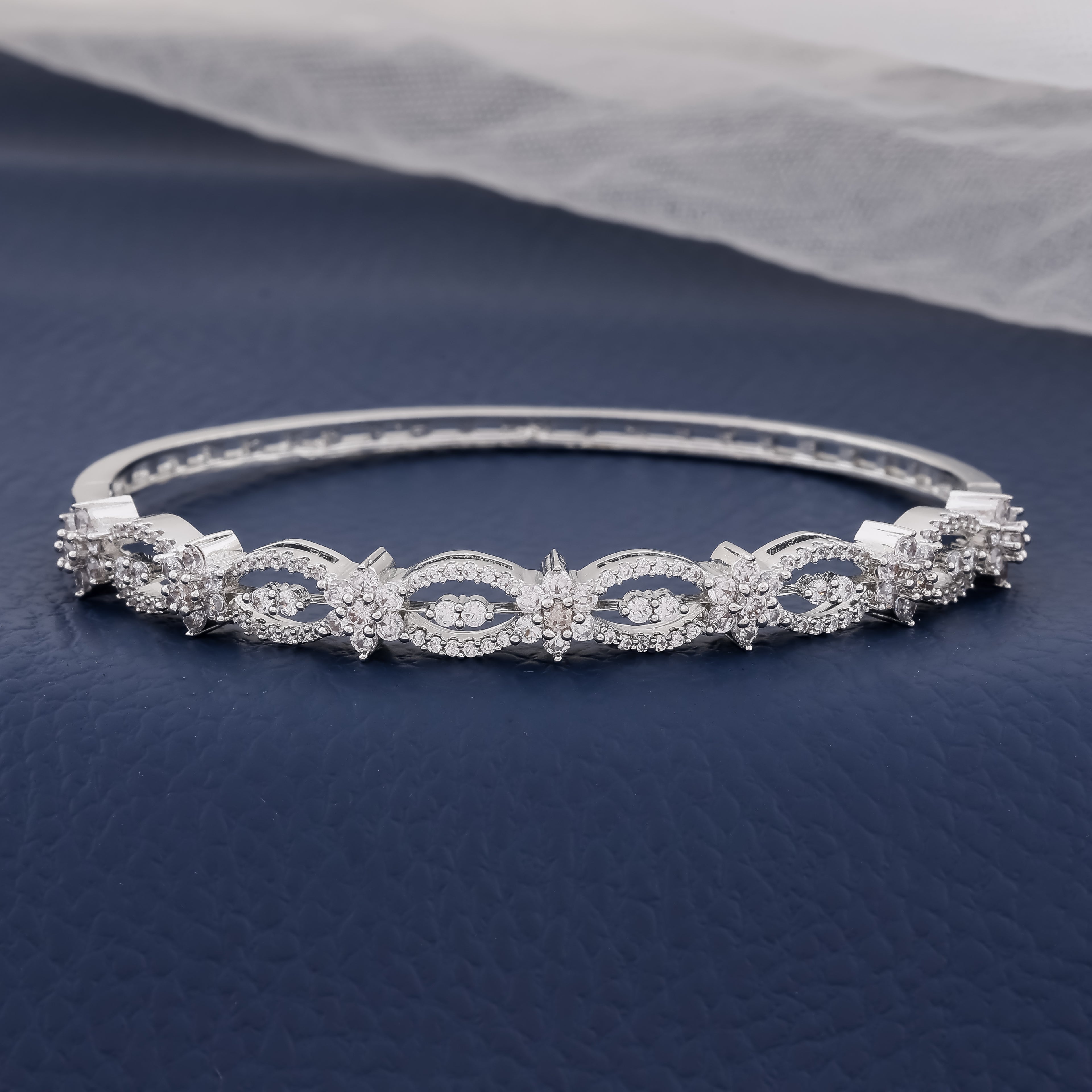 Diamond Fleur Bracelet