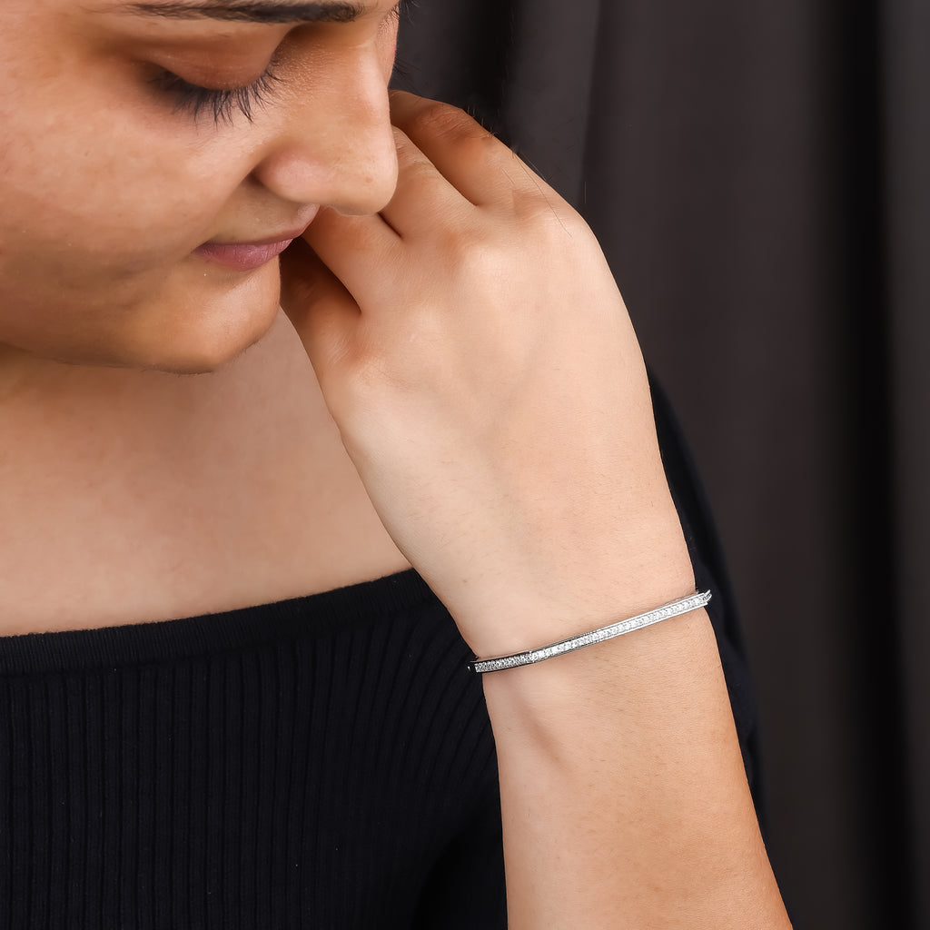 Serene Beam Bracelet